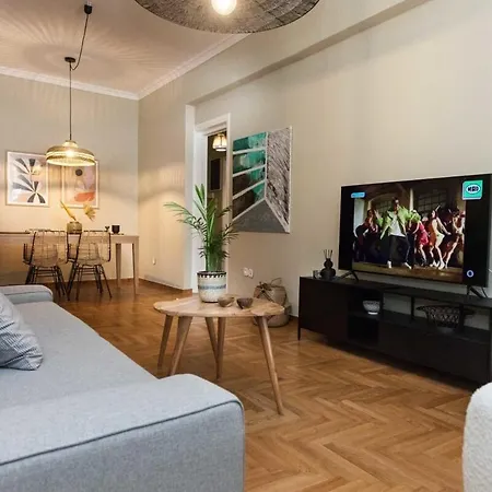 Pagrati Urban Oasis Getaway 2Bd Apt With Balcony Ateny Zewnętrze zdjęcie